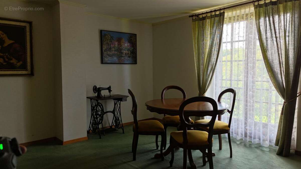 Maison Hennezel 4 pièce(s) 129 m2 - photo 12
