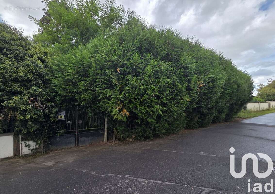 Photo 2 - Terrain à ASNIERES-SUR-OISE