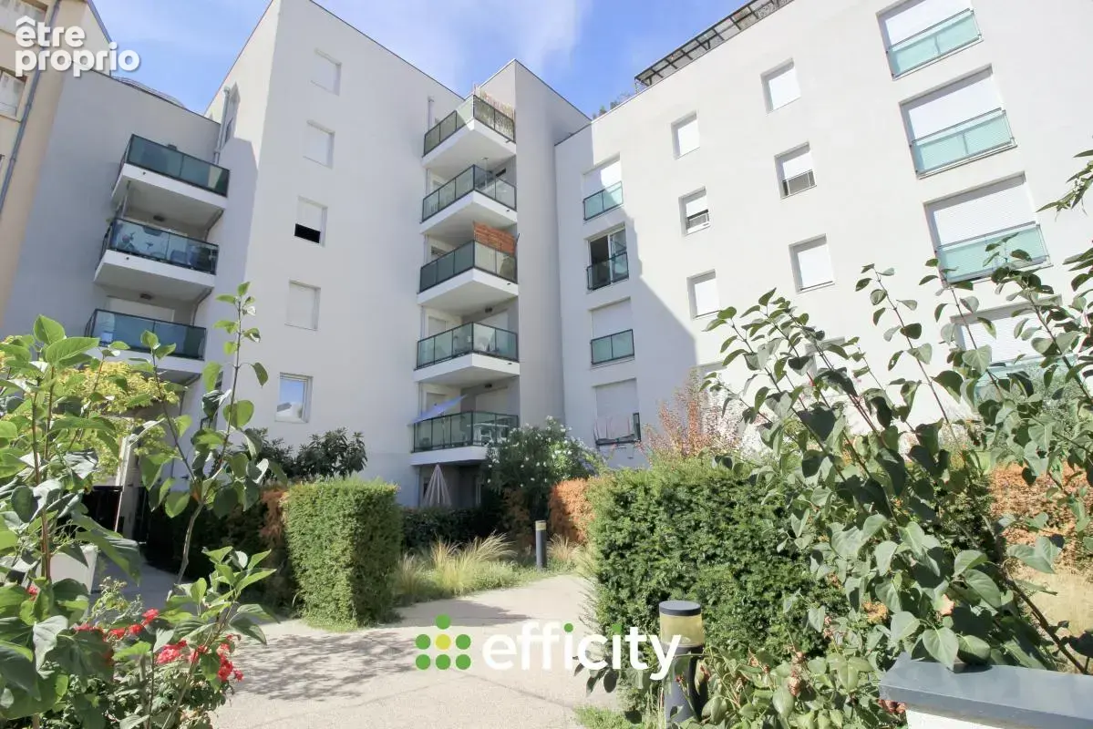 Appartement 62 m² à Villeurbanne  - photo 17