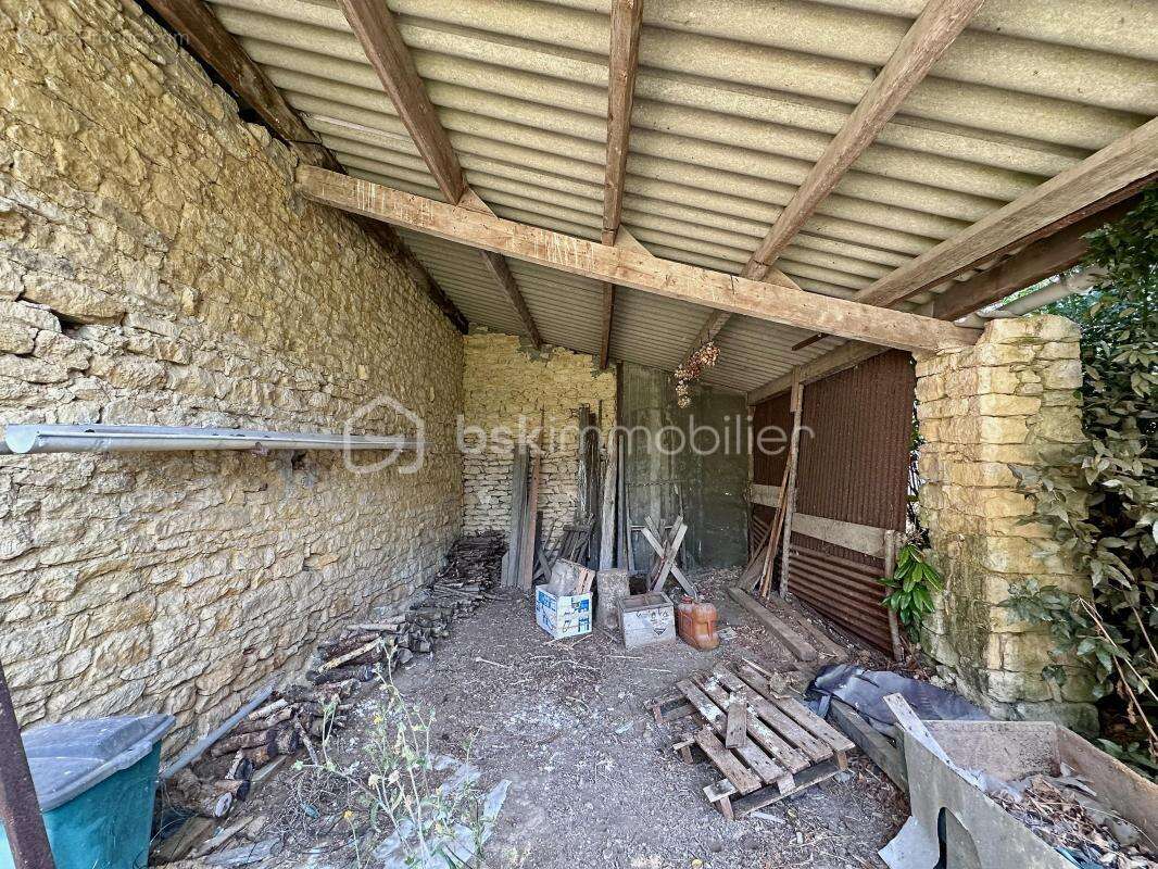 Maison à LE GUE-DE-VELLUIRE