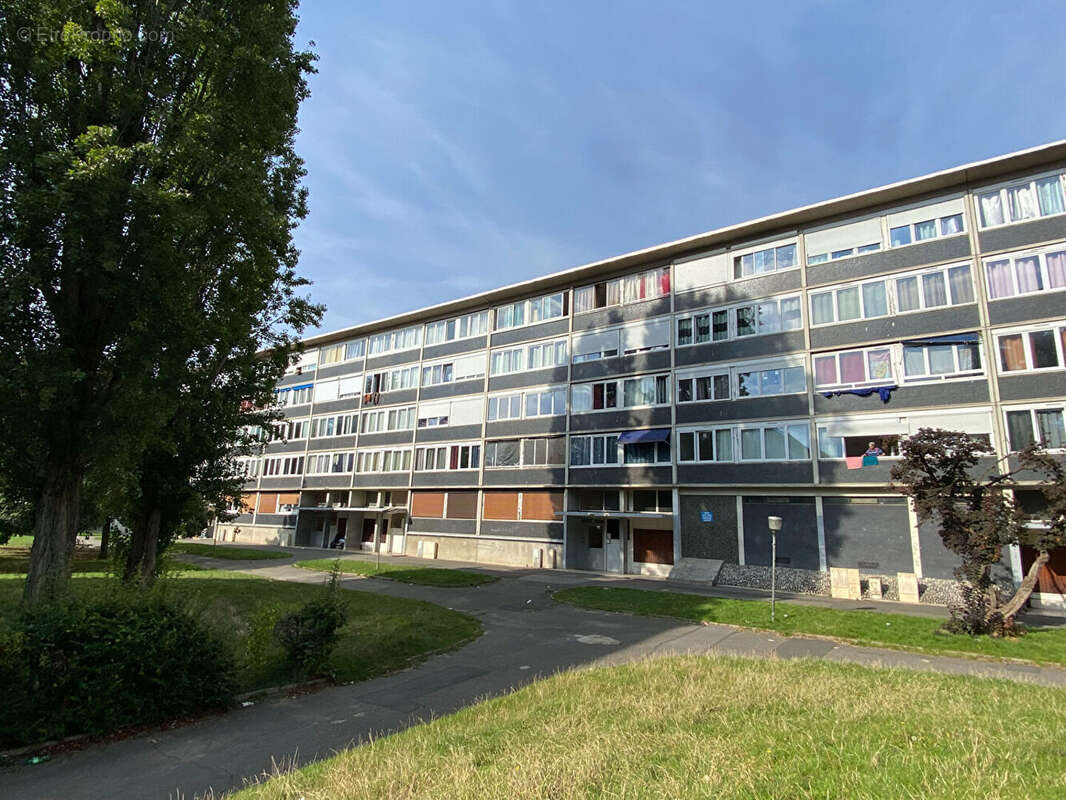 Appartement à SARCELLES