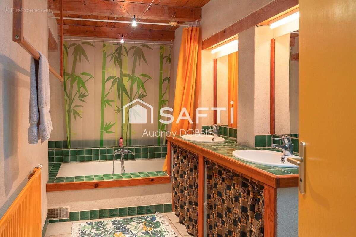 Photo 8 - Maison à SAINT-ANDRE-DE-CRUZIERES