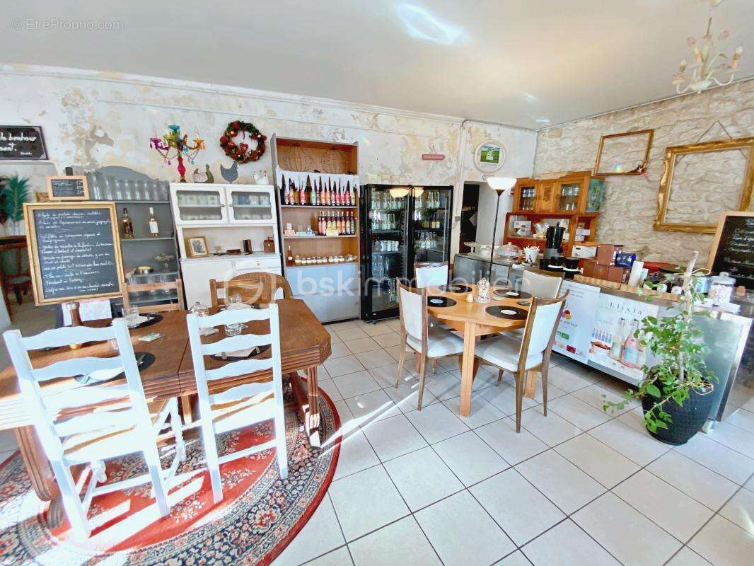 Commerce à BEAUCAIRE
