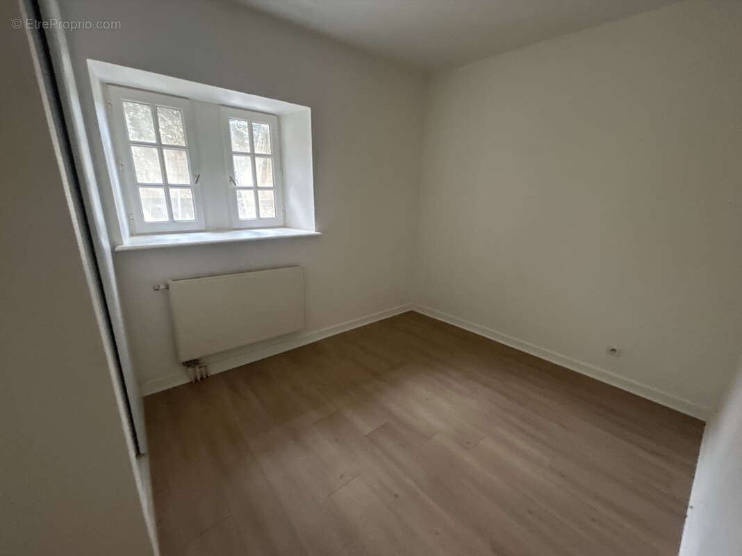 Appartement à ANSE