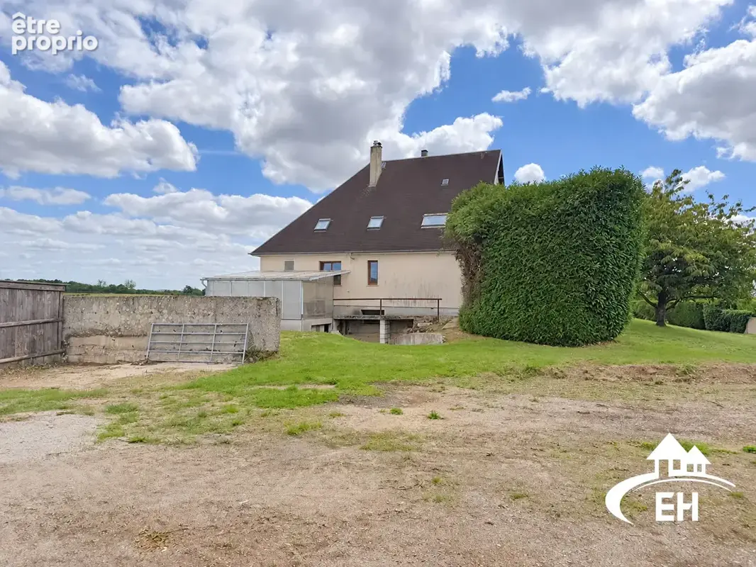 Maison familiale 5 chambres -vie de plain-pied - grand terrain - garages - photo 17