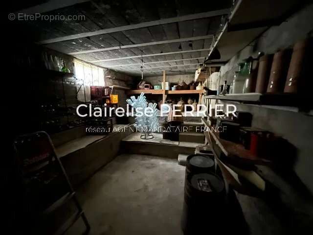 EXCLUSIVITÉ – PROPRIÉTÉ SAINT-ANTONIN-DU-VAR 100m2 habitables et 300m2 aménageables - photo 14