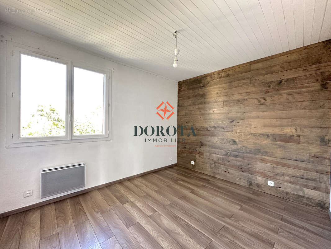 Maison à SAINT-MARTIN-D&#039;HERES