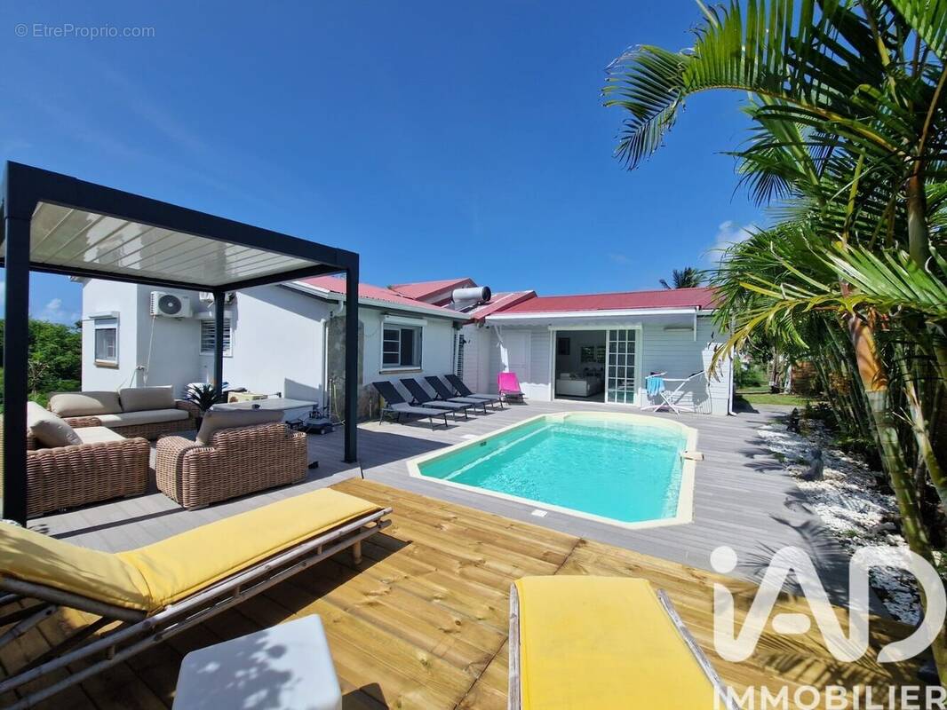 Photo 1 - Maison à LE MOULE