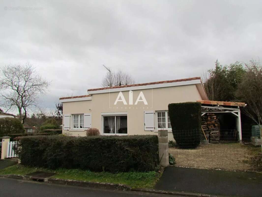 Maison à PAYROUX