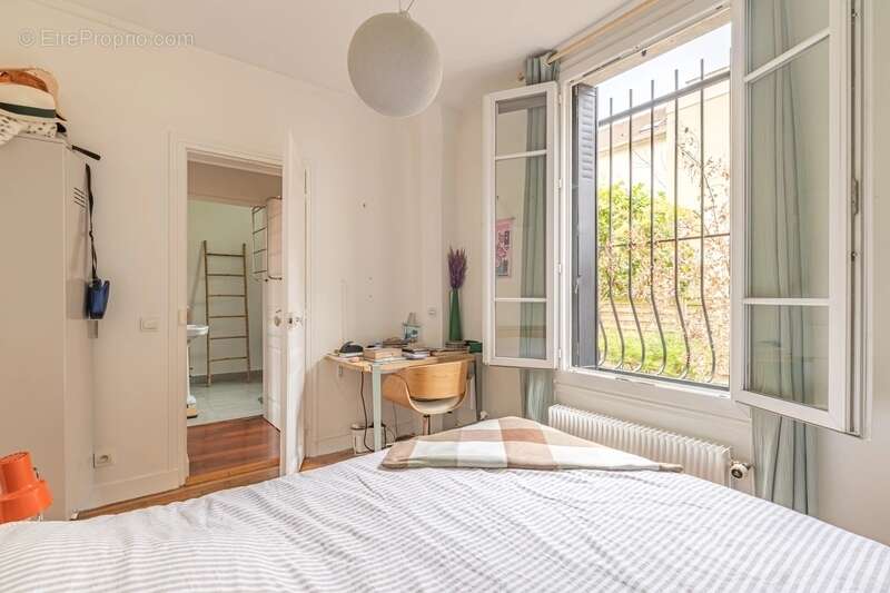 Appartement à BOIS-COLOMBES