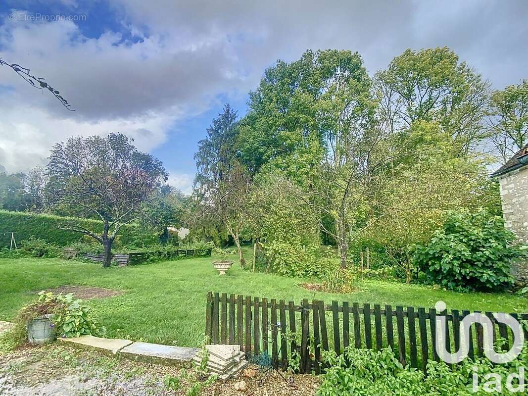 Photo 5 - Maison à CHAMPLOST