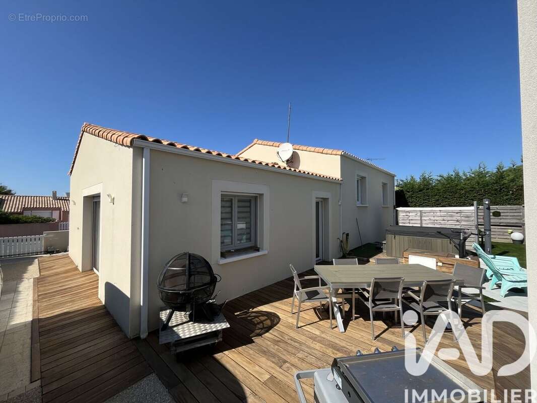 Photo 3 - Maison à TONNAY-CHARENTE