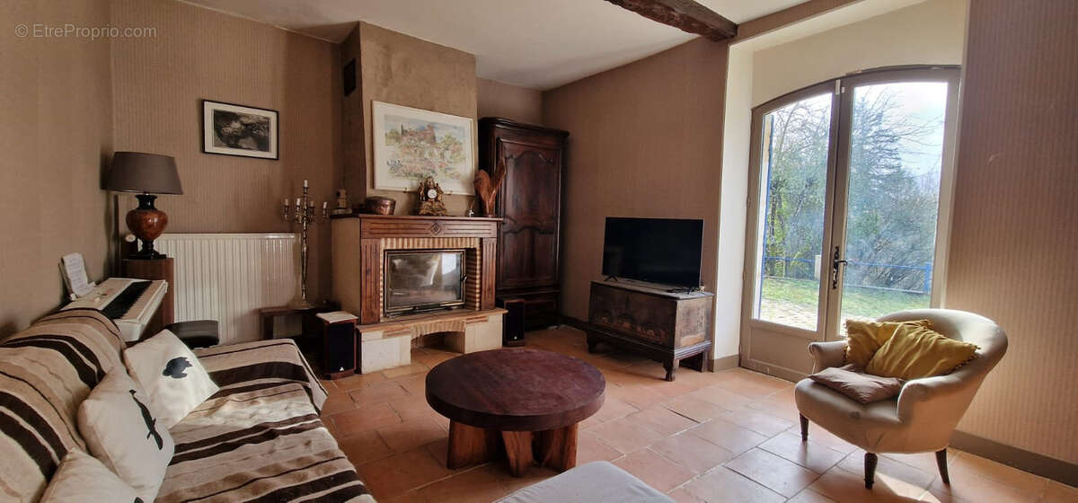 Maison à LEMBRAS