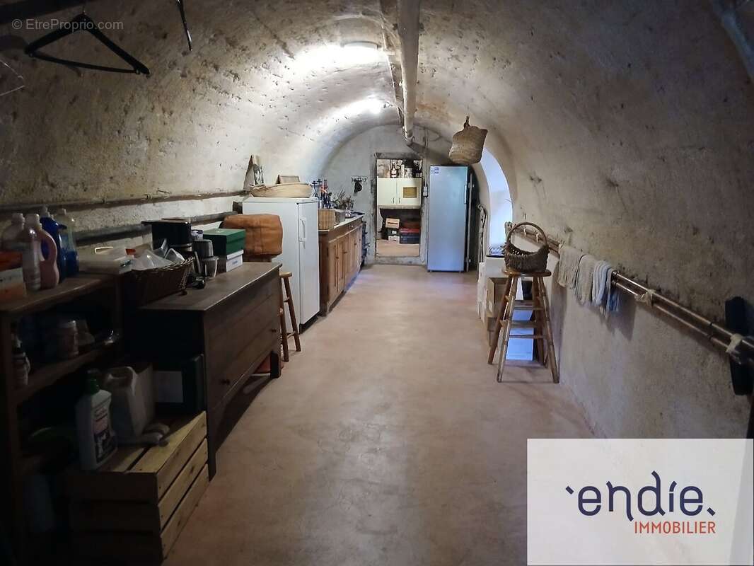 Domaine de Buissenot  Élégante propriété de 284 m² sur 14 hectares, dépendances de 1 200 m² - photo 14