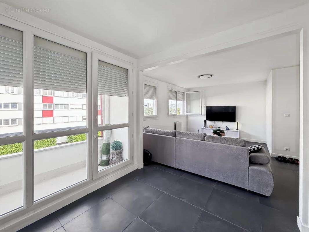 Appartement à FLEURY-LES-AUBRAIS