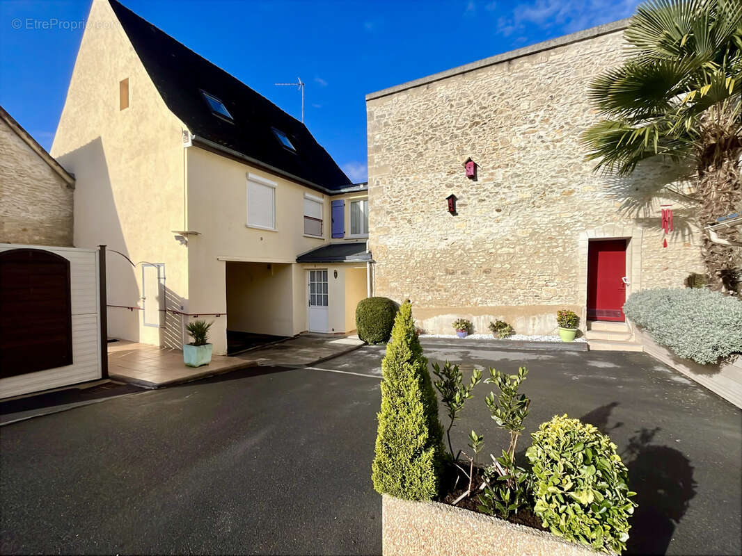 Appartement à LIANCOURT