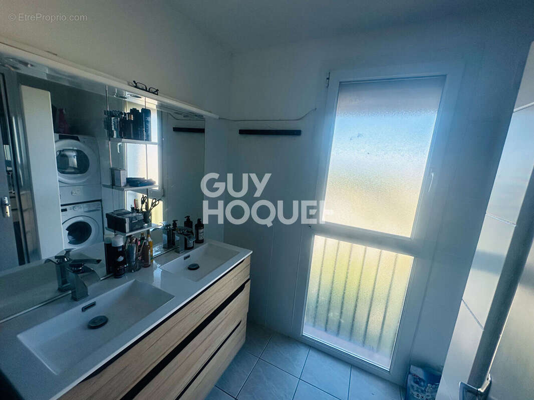 Appartement à SAINT-CYPRIEN