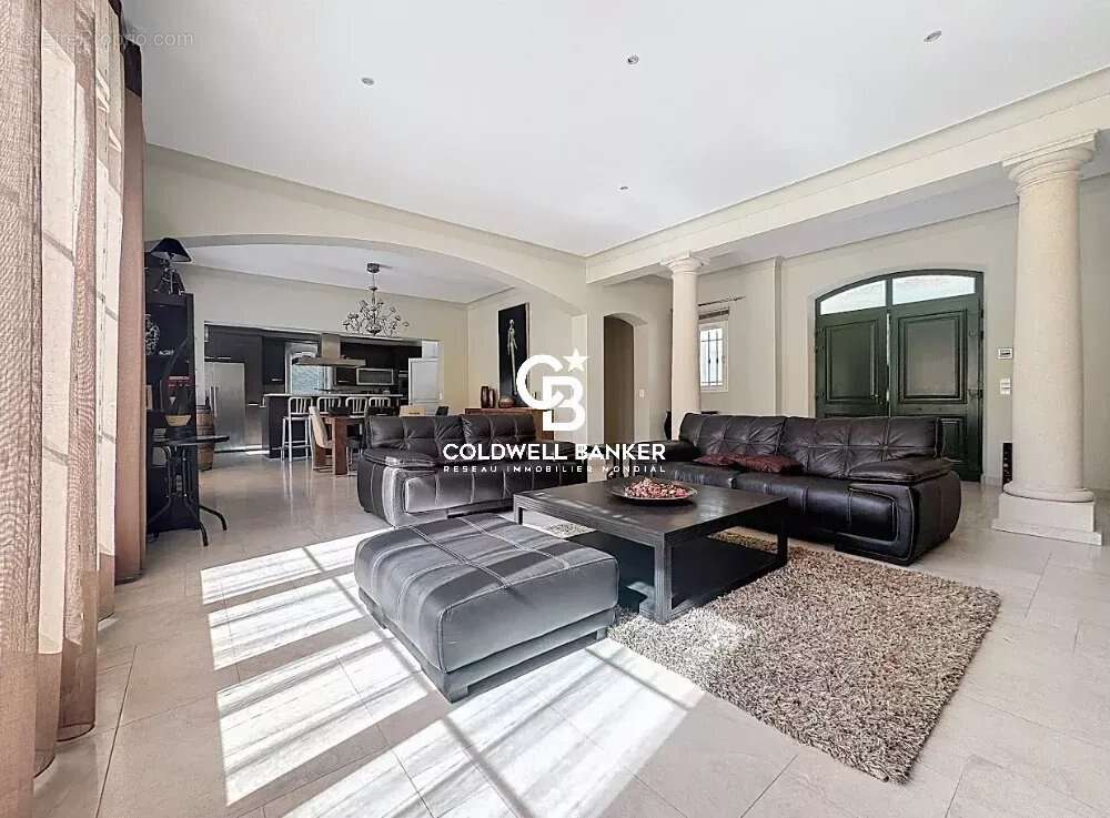 Maison à PUGET-SUR-ARGENS