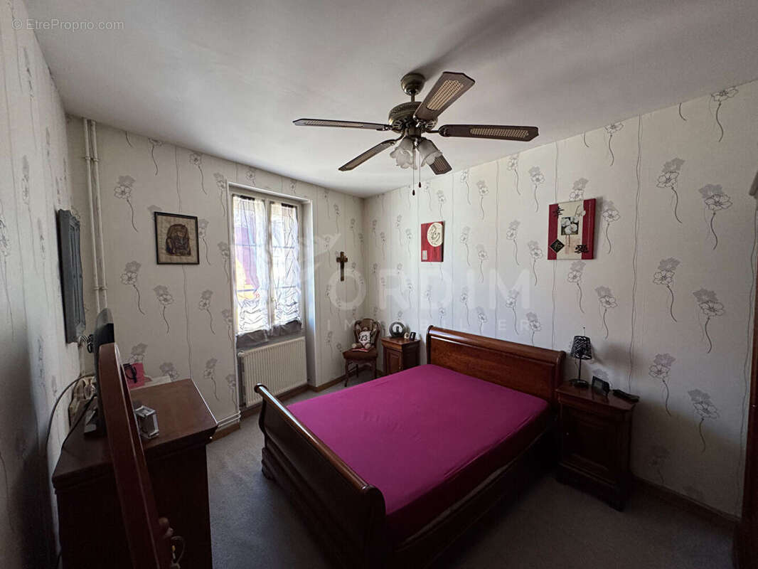 Maison à COSNE-COURS-SUR-LOIRE