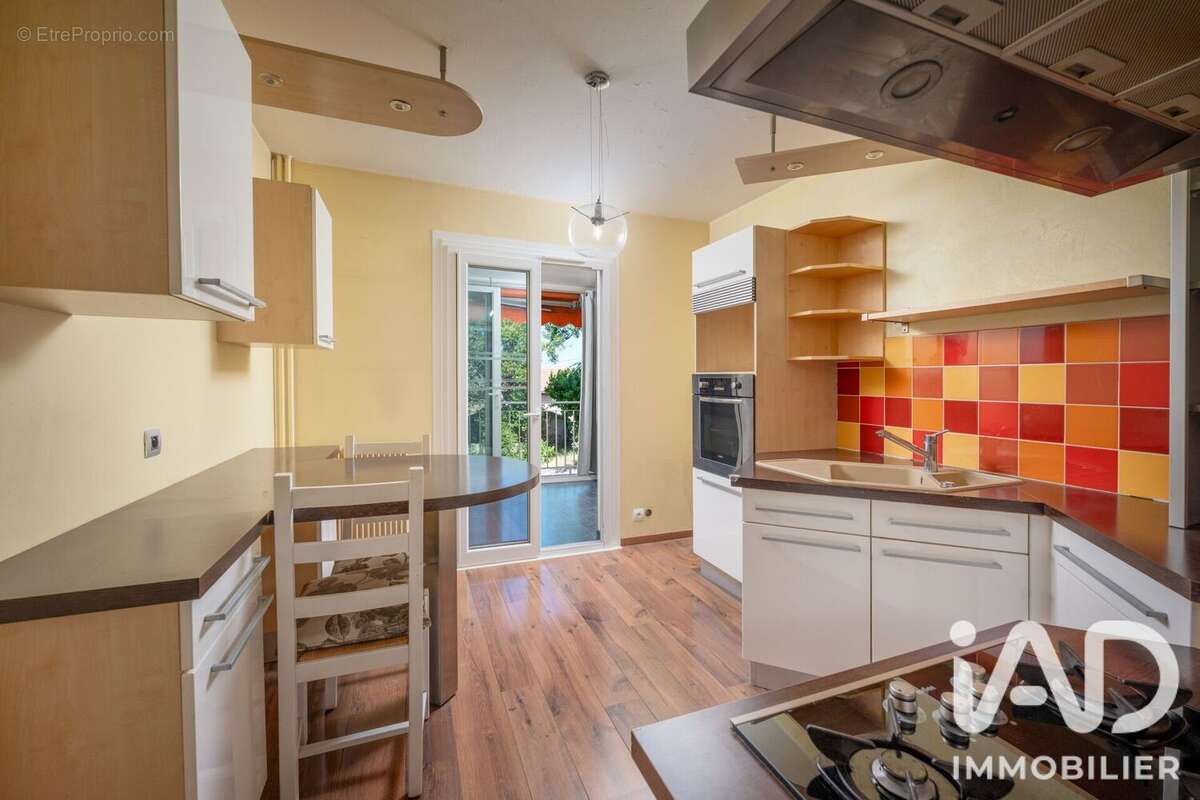 Photo 8 - Appartement à SALON-DE-PROVENCE