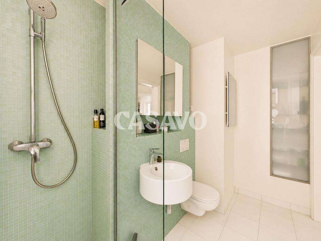 Appartement à PARIS-7E