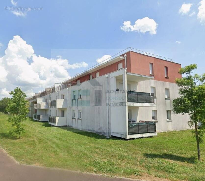 Appartement à AMBES