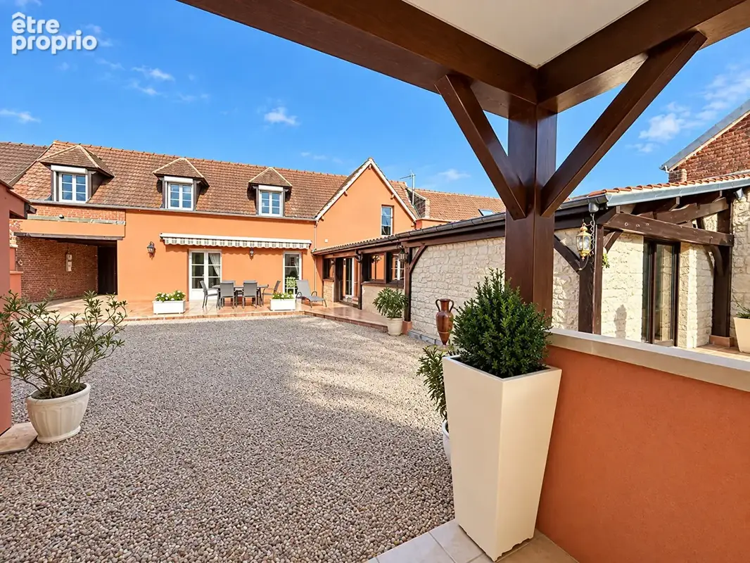 Maison 9 pièces 202 m² à vendre à Grandfresnoy (60680) - photo 1