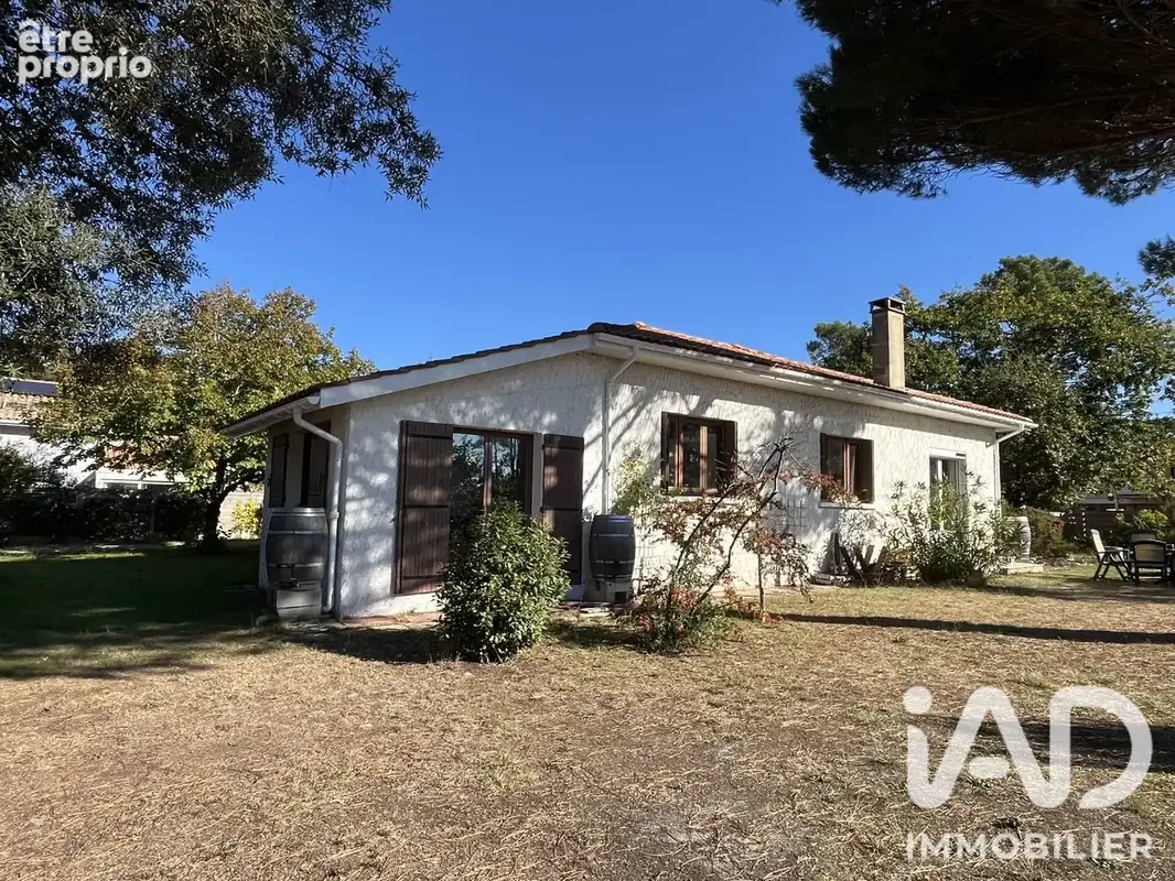 Photo 1 - Maison à VENDAYS-MONTALIVET