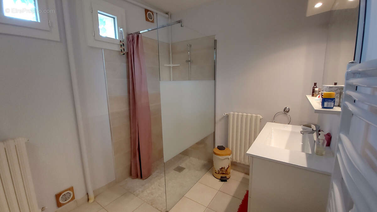 Maison à PONT-SAINT-ESPRIT