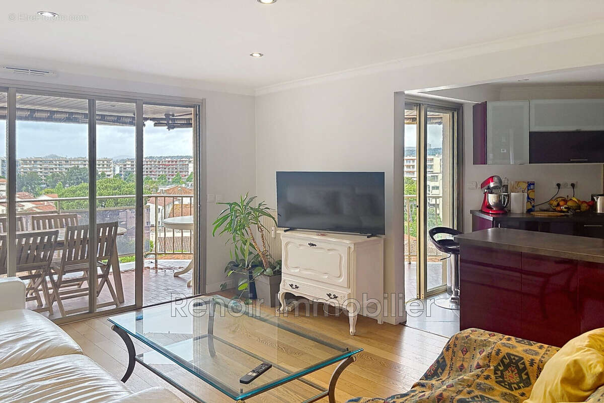 Appartement à CAGNES-SUR-MER