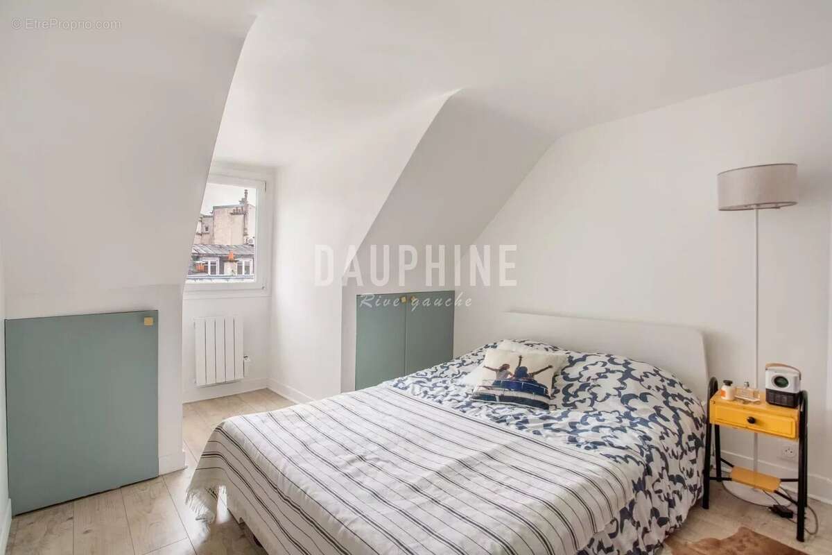 Appartement à PARIS-6E
