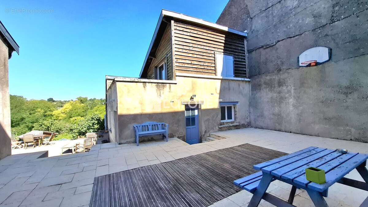 Maison à SAINT-NICOLAS-DE-PORT