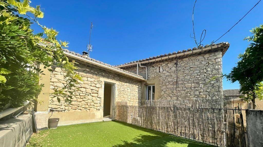 Maison à GOUDARGUES