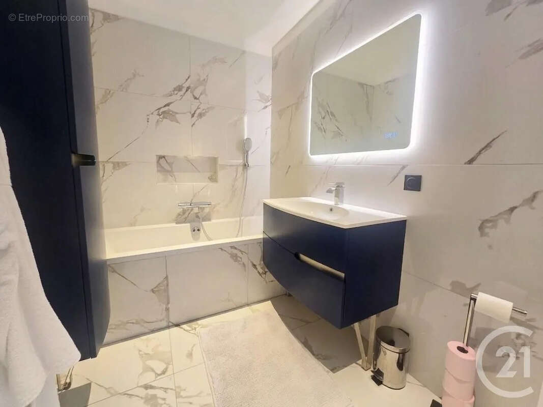 Appartement à MAISONS-ALFORT