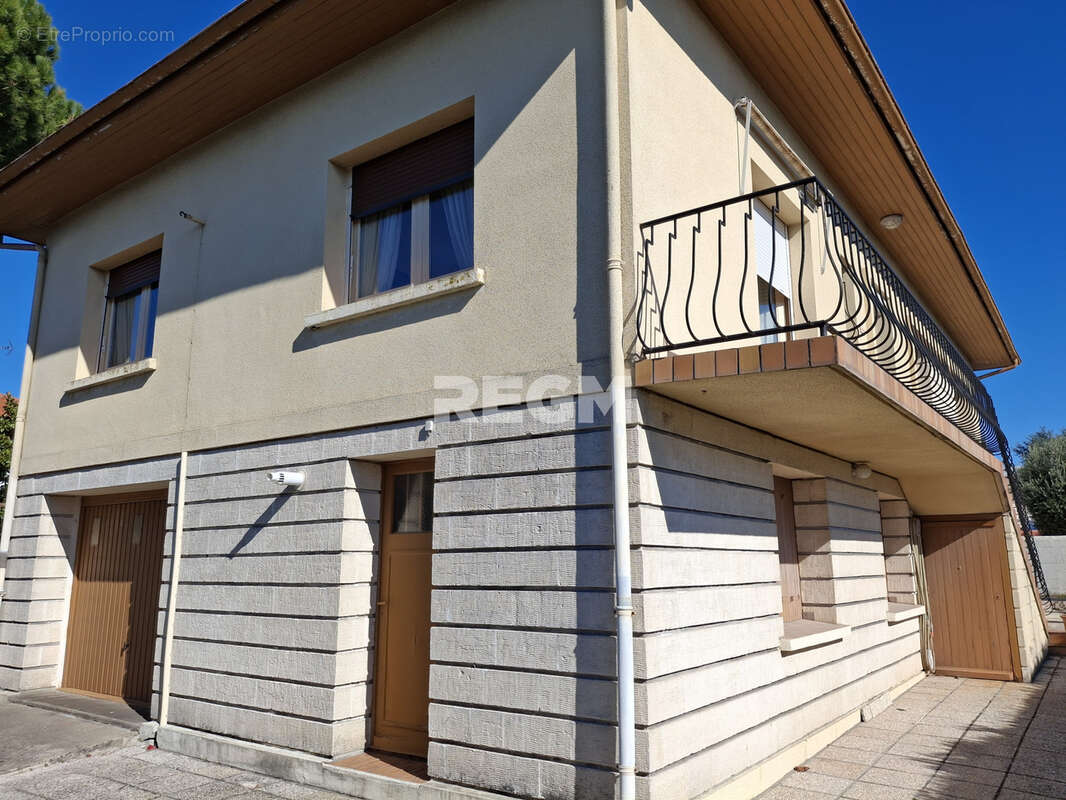 Maison à SAINT-GEORGES-DE-DIDONNE