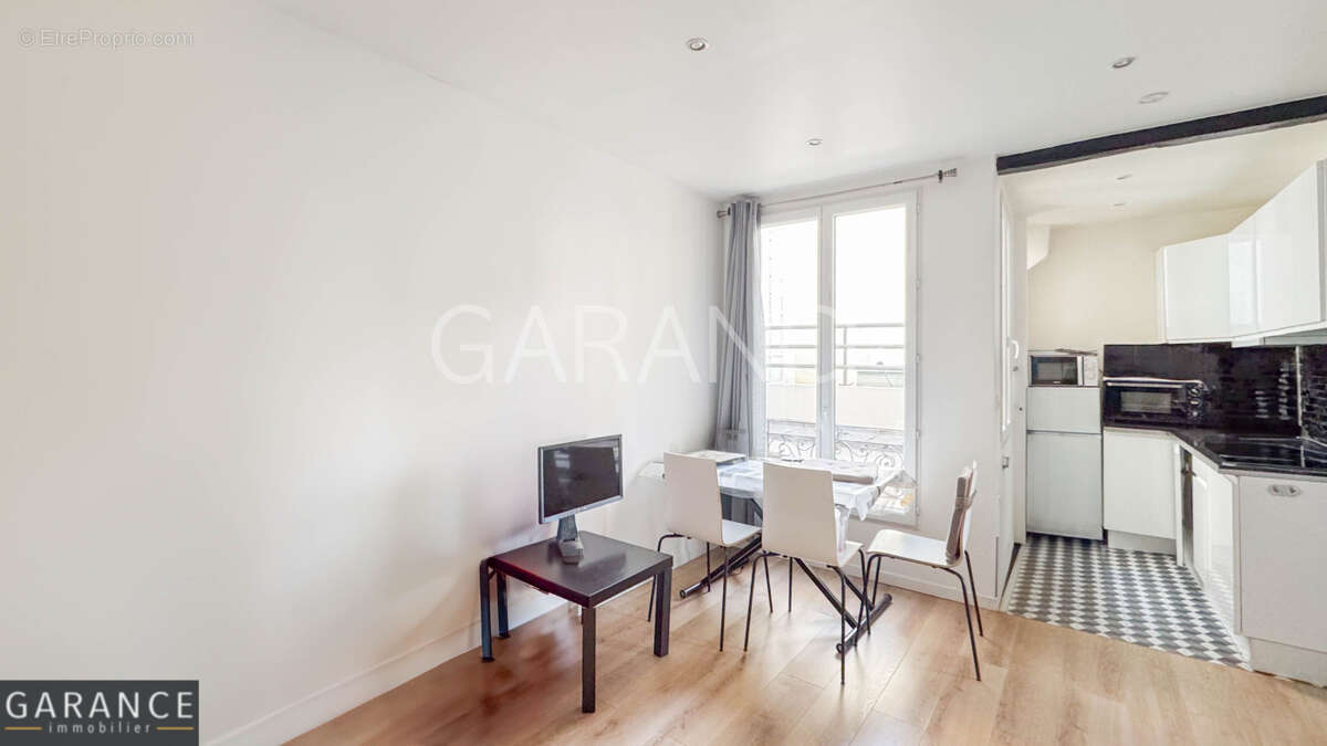 Appartement à PARIS-12E