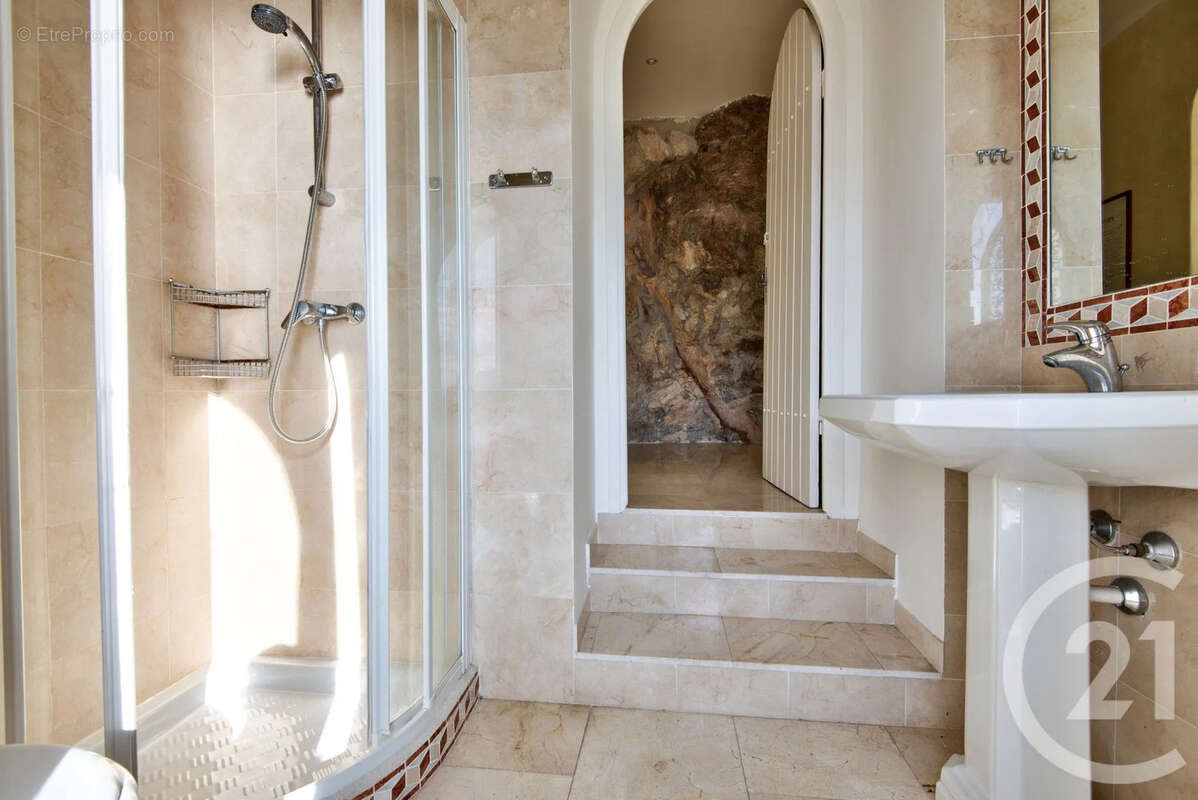 Appartement 112 m² à Nice  - photo 16