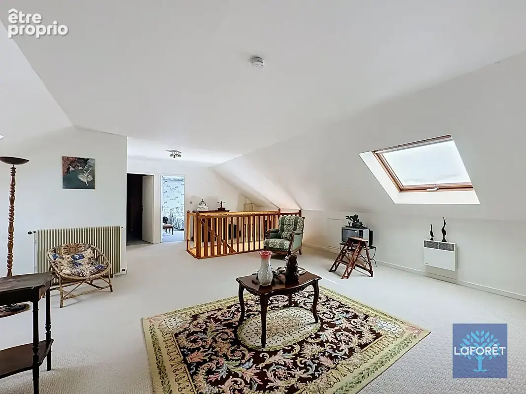 MAISON LA FERTE ALAIS - 9 pièces -5 chambres - 185 m² - 611 m² de terrain - photo 10
