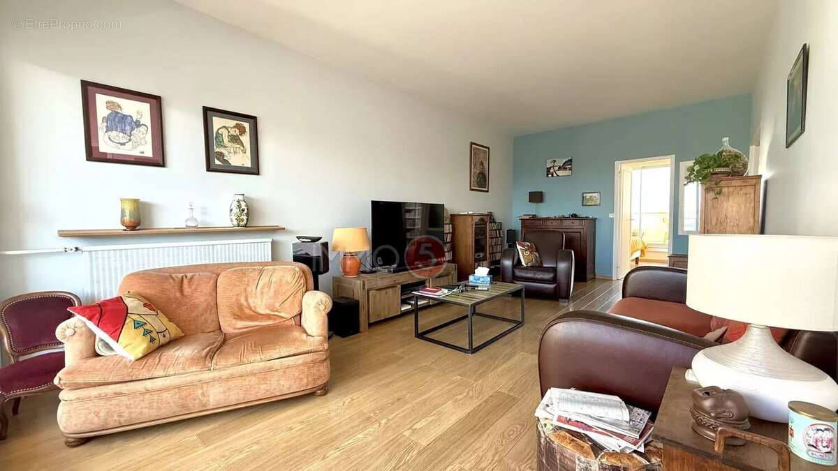 Appartement à LE RAINCY