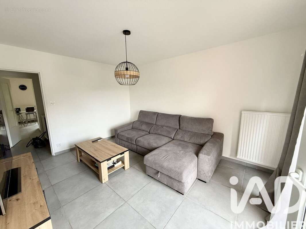 Appartement 66 m² à Roche-La-Moliere  - photo 8