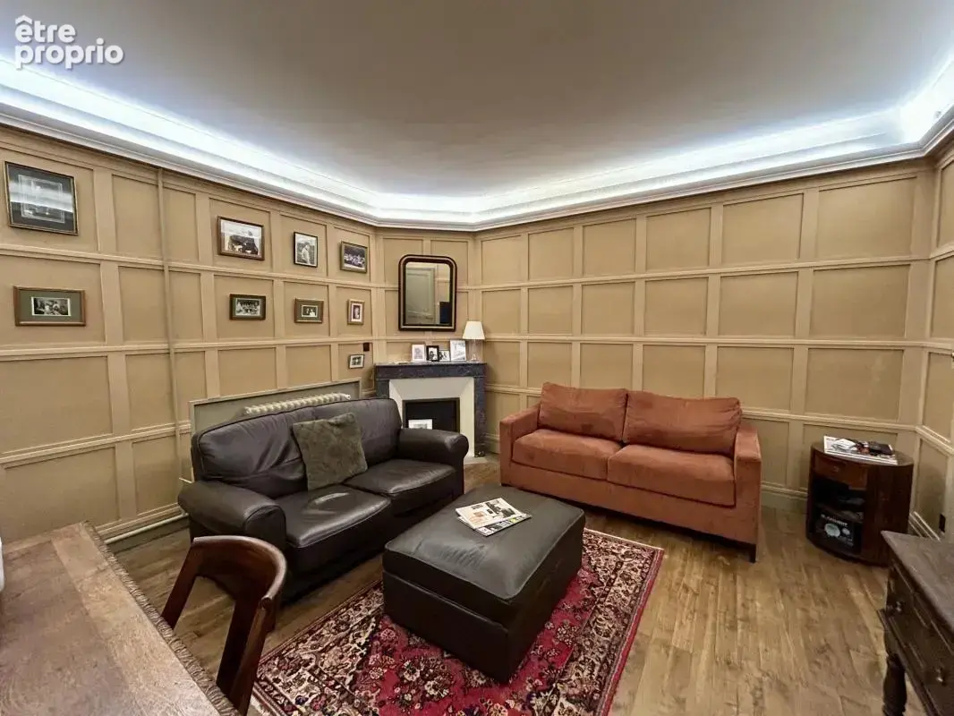 maison bourgeoise - 2 chambres avec garage, jardin et parkin - photo 4