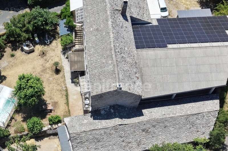 Propriété 203 m² habitables et 265 m² de dépendances - photo 20