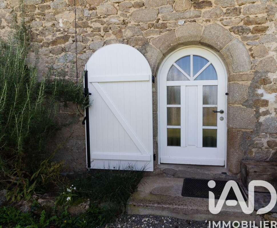 Photo 6 - Maison à SAINT-DENIS-DES-MURS
