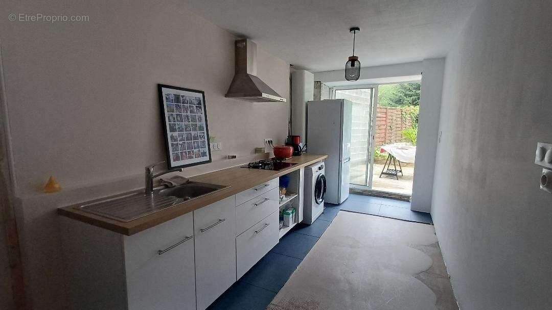 Maison à EGUZON-CHANTOME