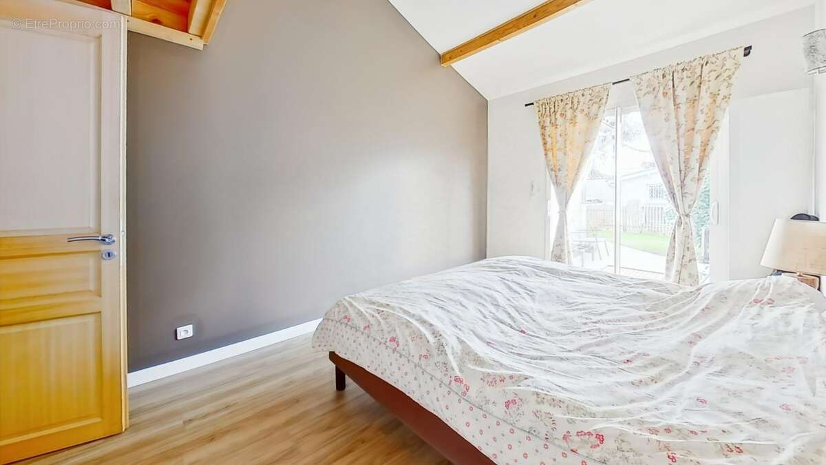 Maison à RILLIEUX-LA-PAPE