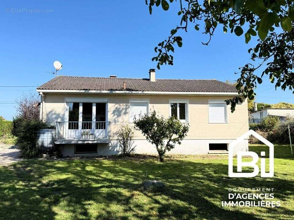 Maison à AMFREVILLE