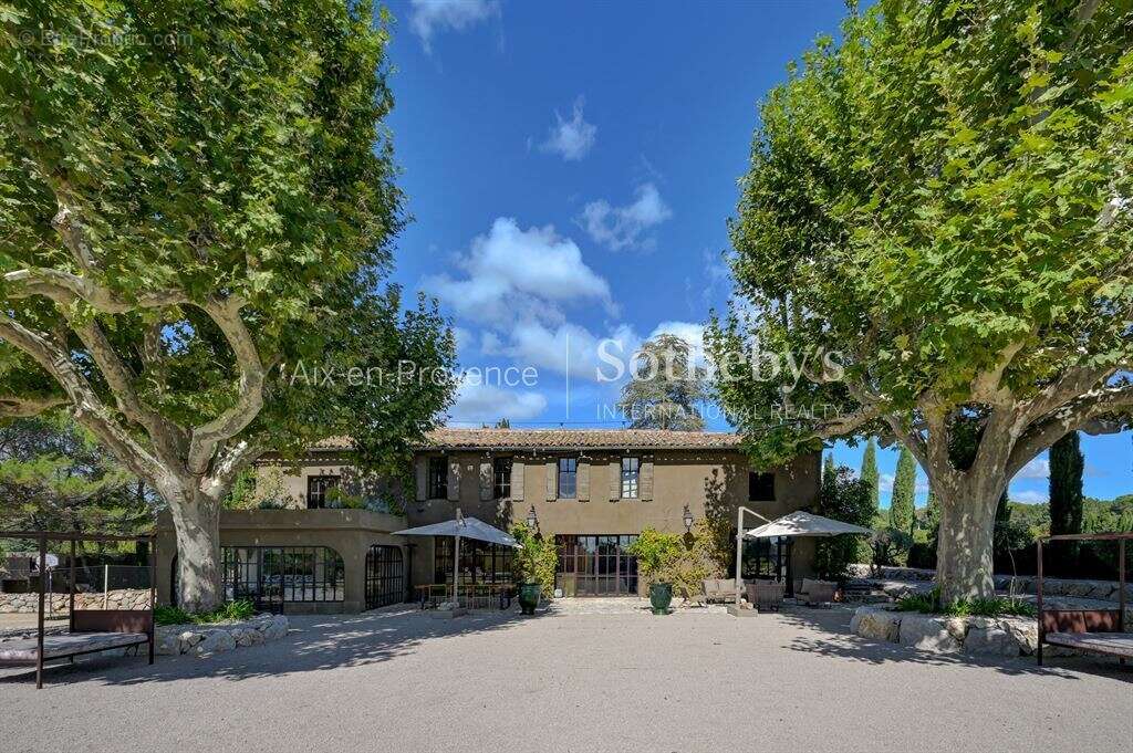Maison à AIX-EN-PROVENCE