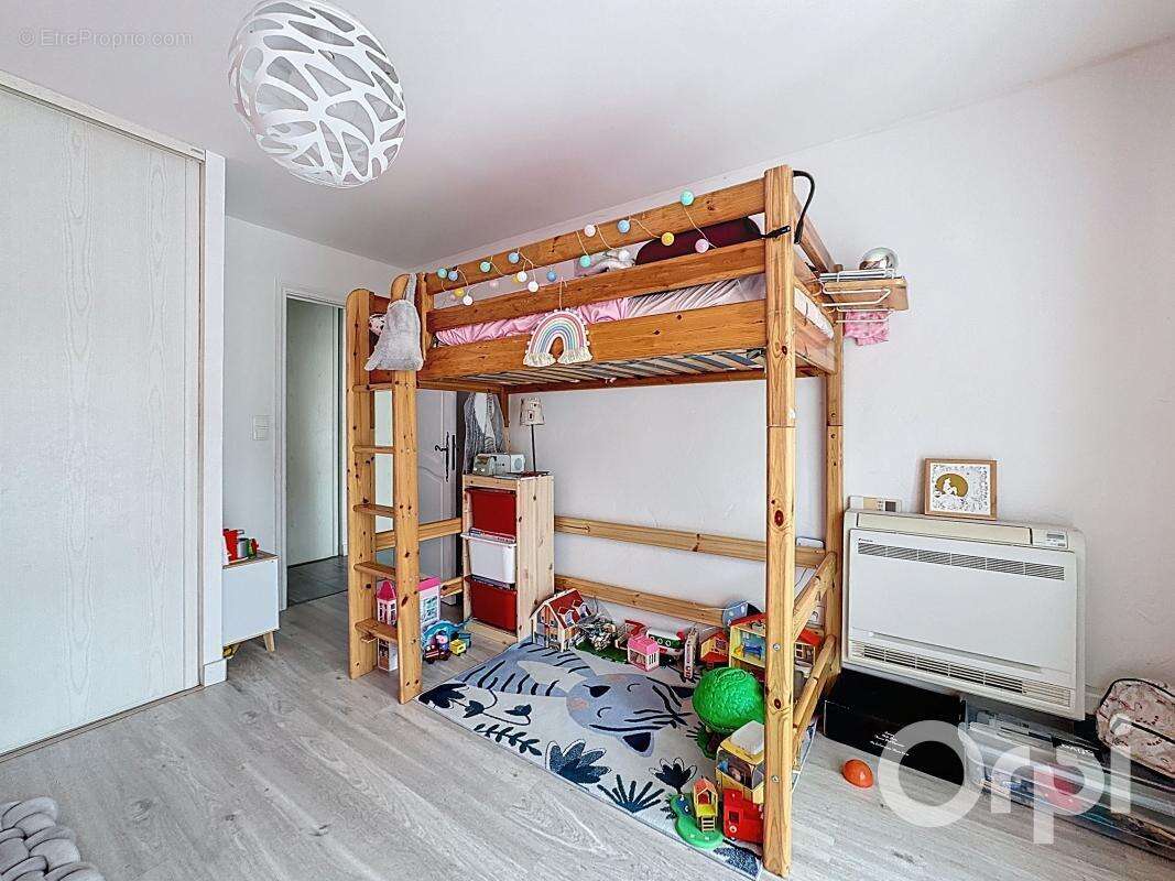 Appartement à VENCE