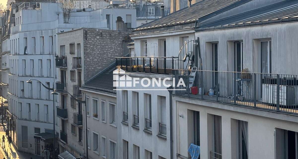 Appartement à PARIS-18E