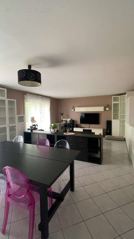 Pavillon individuel de 170 m2 habitables avec jardin - photo 3